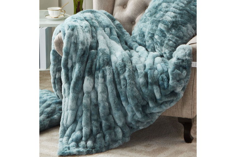 Top 10 Contemporary Glam Blankets & Throws in 2023 Wayfair